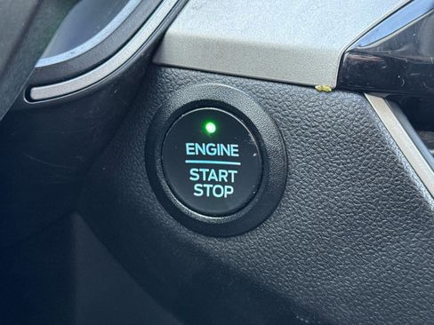 Used 2022 Ford Escape SEL w/ Technology Package image 34