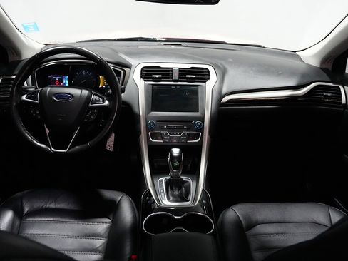 Used 2016 Ford Fusion SE image 20