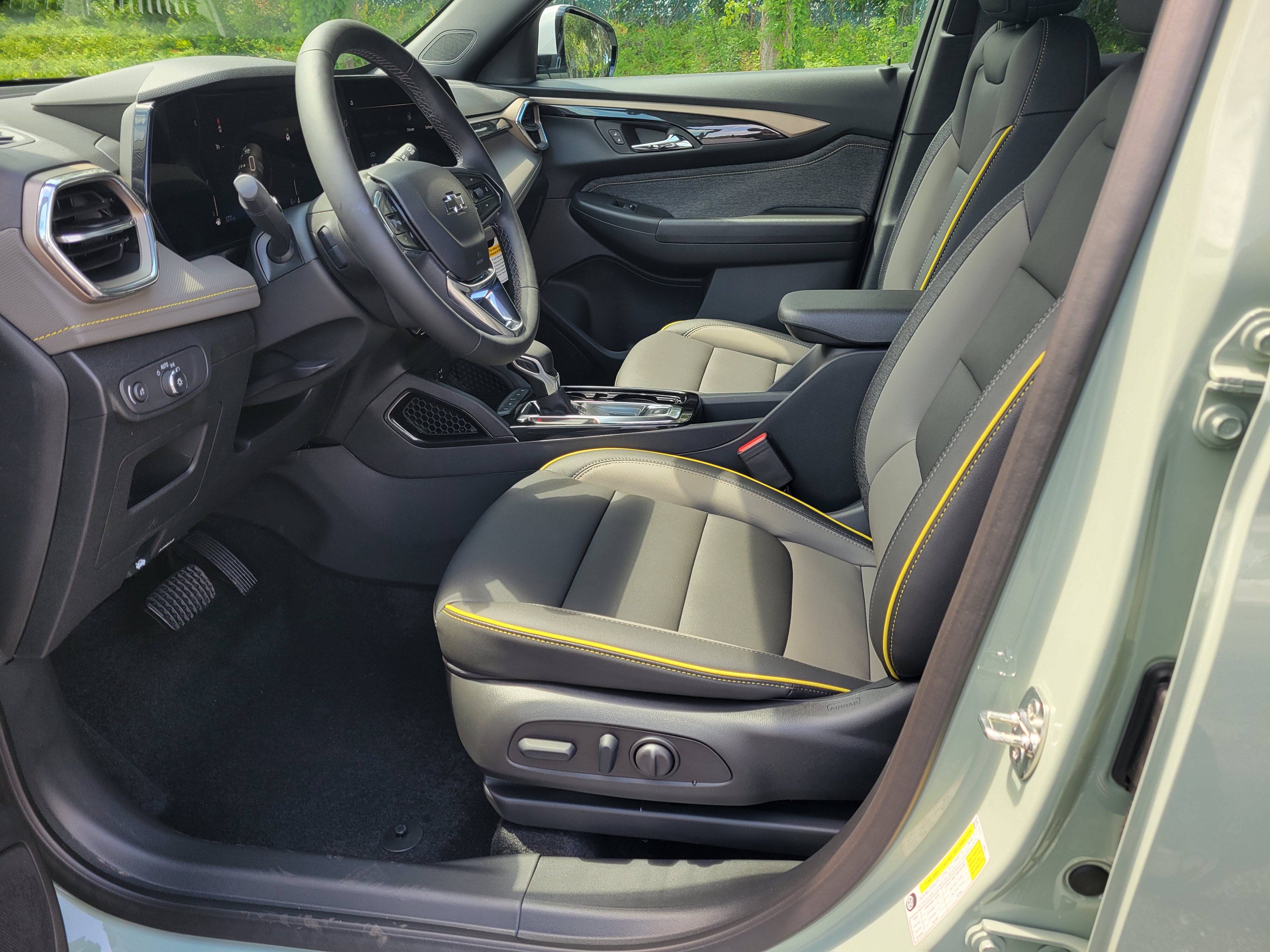New 2026 Chevrolet TrailBlazer ACTIV w/ Convenience Package FWD image 30