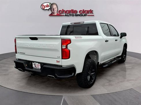 Used 2021 Chevrolet Silverado 1500 LT Trail Boss w/ Convenience Package II image 6