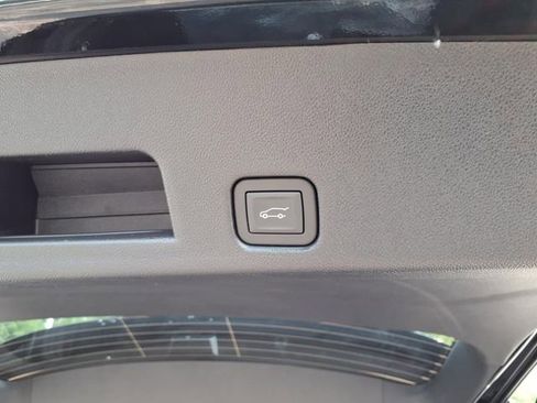 New 2026 Chevrolet Traverse High Country w/ LPO, Floor Liner Package image 32