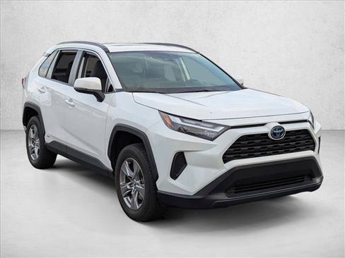 Used 2023 Toyota RAV4 XLE image 3