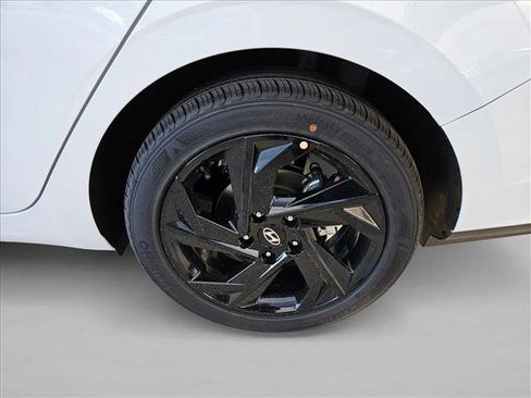 New 2026 Hyundai Elantra Sport image 10