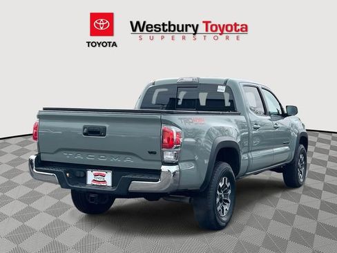 Certified 2023 Toyota Tacoma TRD Off-Road image 9