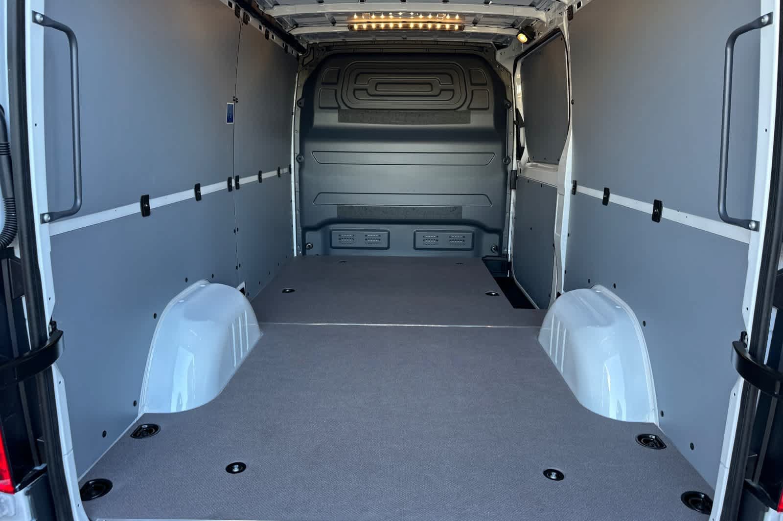 New 2026 Mercedes-Benz Sprinter 2500 image 13