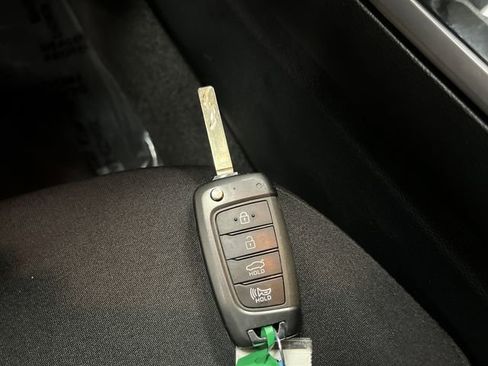 Used 2023 Hyundai Sonata SE image 23