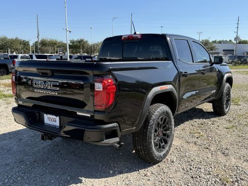 New 2026 GMC Canyon Elevation w/ Convenience Package image 5