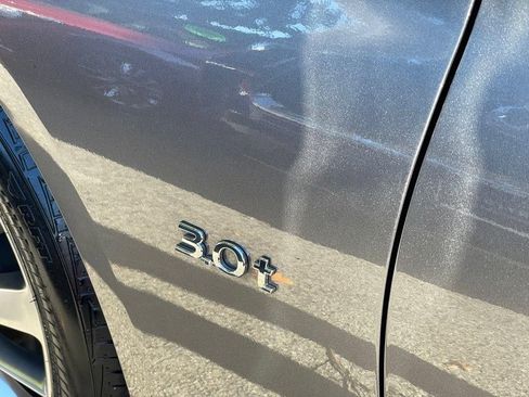 Used 2019 INFINITI Q50 Luxe AWD/4WD image 22