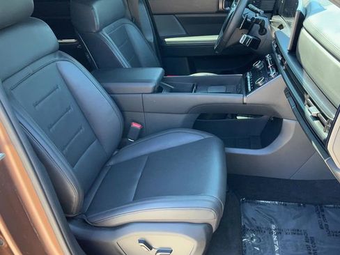 Used 2024 Hyundai Santa Fe Calligraphy AWD/4WD image 21