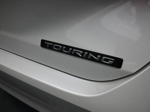 Certified 2021 Toyota Avalon Touring FWD image 5