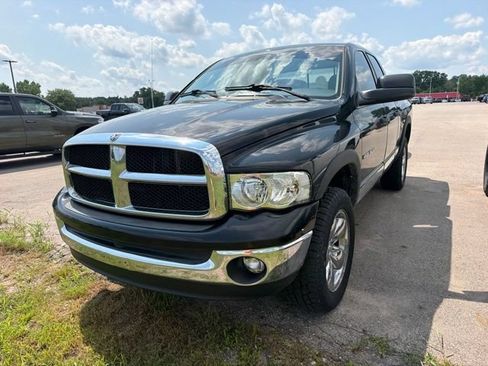 Used 2004 Dodge Ram 1500 Truck SLT w/ Quad Cab Value Group AWD/4WD image 3