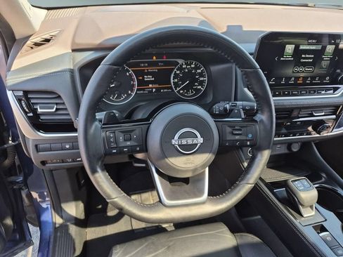 Used 2023 Nissan Rogue SL w/ SL Premium Package FWD image 11