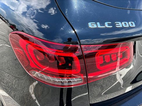 Used 2021 Mercedes-Benz GLC 300 image 29
