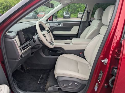 Used 2024 Hyundai Santa Fe SEL AWD/4WD image 11
