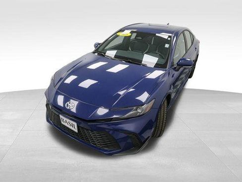 Used 2025 Toyota Camry XSE image 6