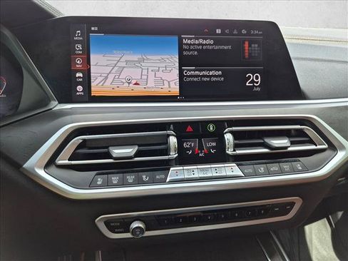 Used 2020 BMW X7 xDrive40i w/ M Sport Package AWD/4WD image 15