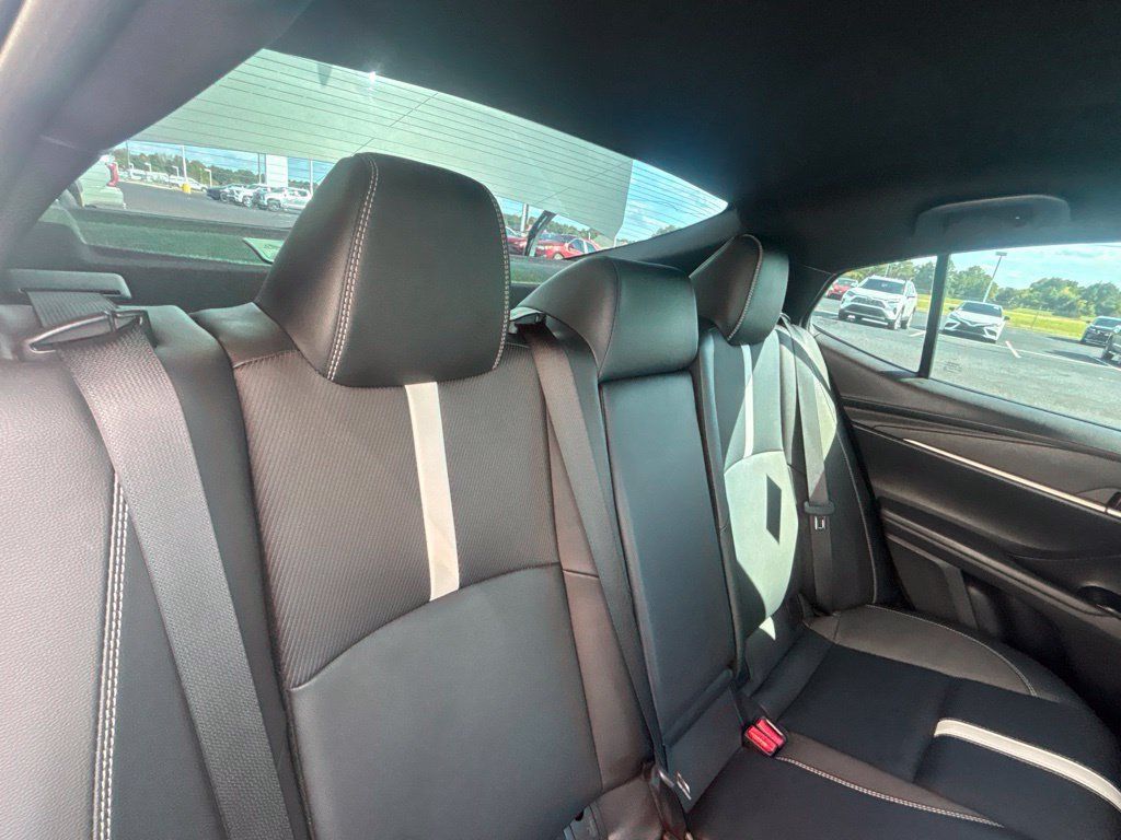 Used 2025 Toyota Camry SE w/ Convenience Package FWD image 28