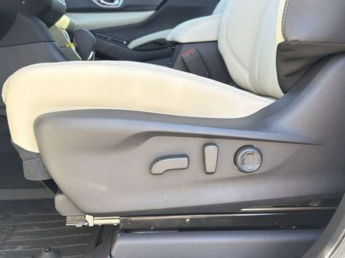 New 2026 Subaru Ascent Limited image 26