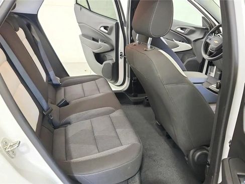 Used 2024 Chevrolet Trax LS w/ LS Convenience Package FWD image 37
