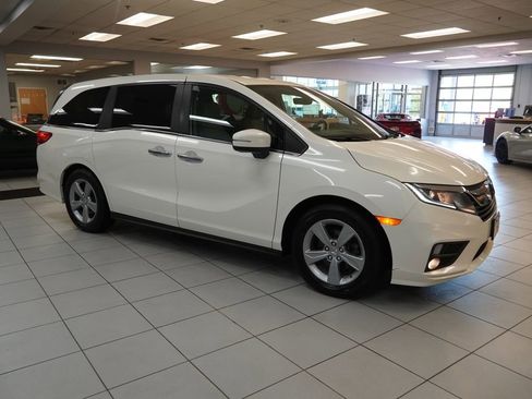 Used 2019 Honda Odyssey EX-L image 9