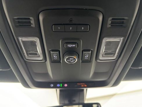 Used 2022 Chevrolet Tahoe RST w/ Luxury Package image 22