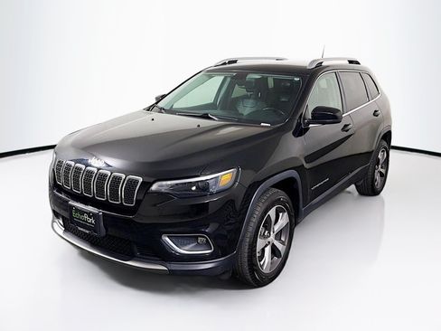 Used 2020 Jeep Cherokee Limited AWD/4WD image 3