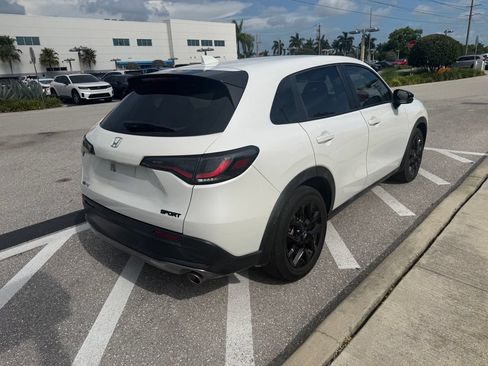 Certified 2023 Honda HR-V Sport image 5