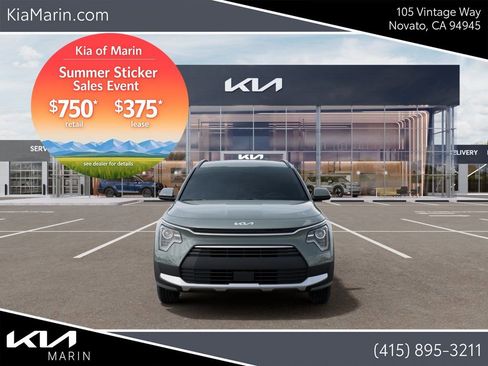 New 2026 Kia Niro EX FWD image 2