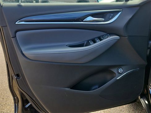 Used 2023 Buick Enclave Essence w/ Experience Buick Package image 21