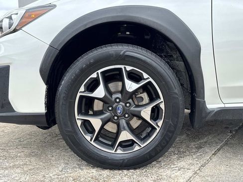 Used 2019 Subaru Crosstrek 2.0i Premium image 5
