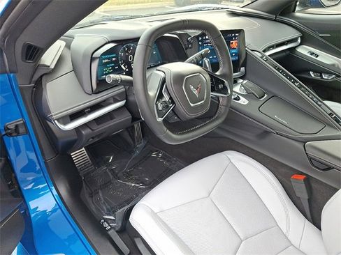 Certified 2025 Chevrolet Corvette Stingray Coupe w/ 1LT image 10