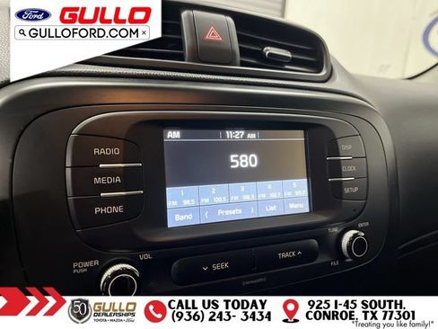 Used 2017 Kia Soul + FWD image 24