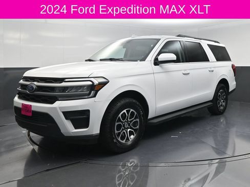 Used 2024 Ford Expedition Max XLT AWD/4WD image 2