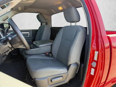 Used 2014 RAM 1500 Express RWD image 11