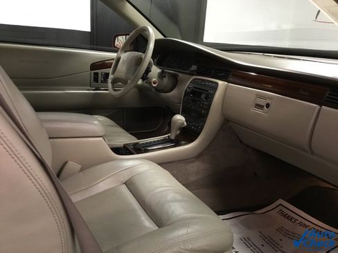 Used 1998 Cadillac Eldorado Touring w/ Safety/Security Pkg image 28