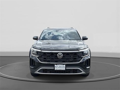 New 2026 Volkswagen Atlas Cross Sport SE image 2