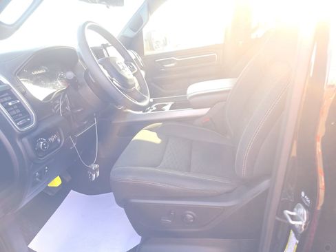 Used 2025 RAM 1500 Big Horn AWD/4WD image 7