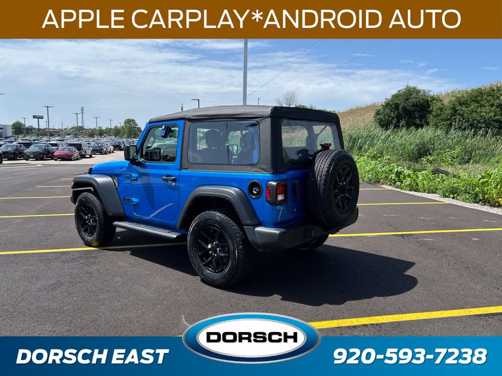 Used 2023 Jeep Wrangler Sport AWD/4WD image 3