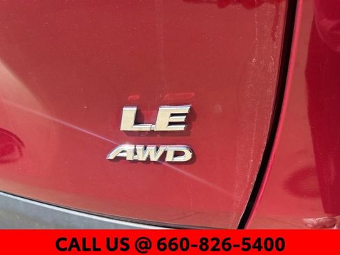 Used 2019 Toyota RAV4 LE w/ All Weather Liner Package AWD/4WD image 7