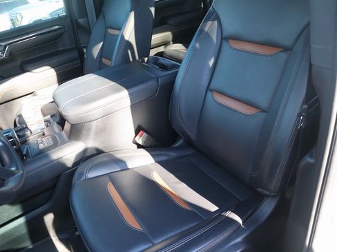 Certified 2024 GMC Sierra 1500 AT4 image 18