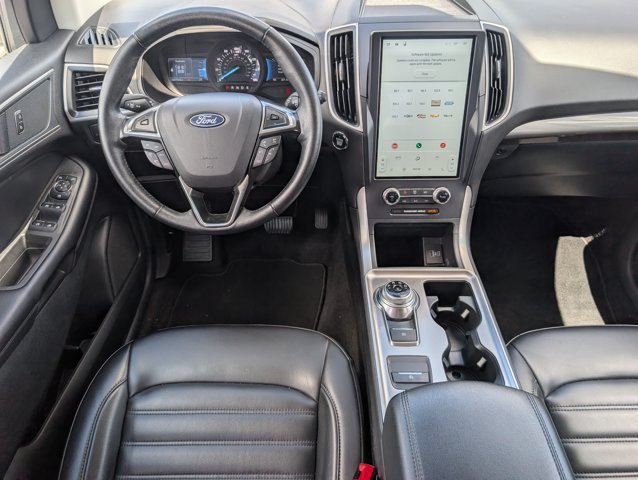 Used 2024 Ford Edge SEL AWD/4WD image 6