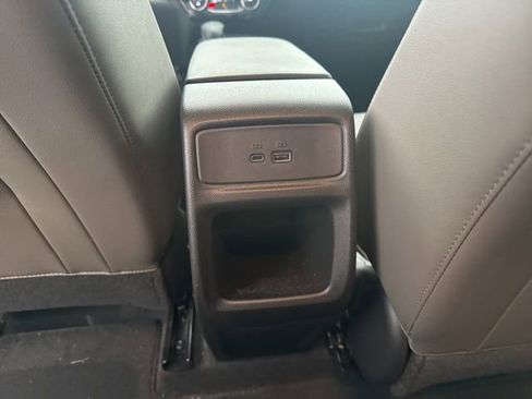 Used 2025 Chevrolet Trax ACTIV image 25