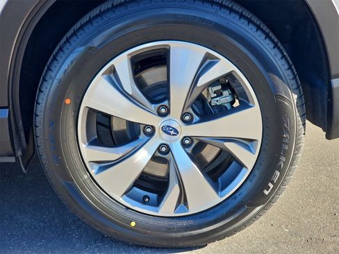 Certified 2023 Subaru Ascent Premium w/ Convenience Package image 37