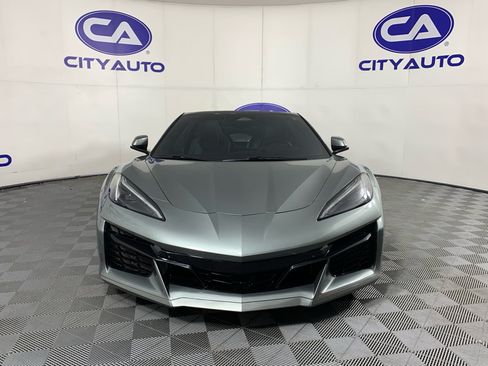 Used 2024 Chevrolet Corvette Z06 RWD image 9