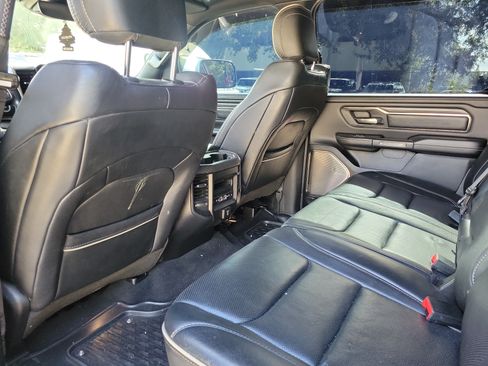 Used 2019 RAM 1500 Limited AWD/4WD image 9