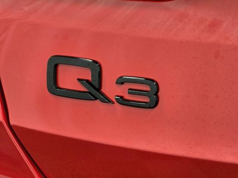 New 2025 Audi Q3 2.0T Premium image 21