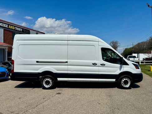 Used 2023 Ford Transit 250 148 High Roof Extended RWD image 4