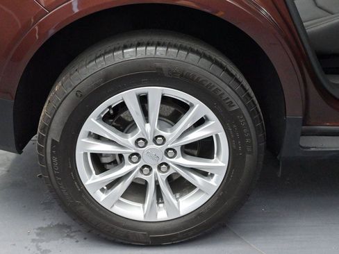 Certified 2023 Cadillac XT5 Luxury FWD image 36