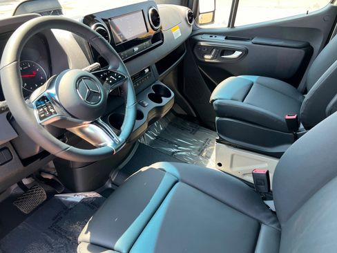 New 2026 Mercedes-Benz Sprinter 2500 image 15
