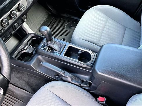 Used 2021 Toyota Tacoma SR w/ SR Convenience Package RWD image 17